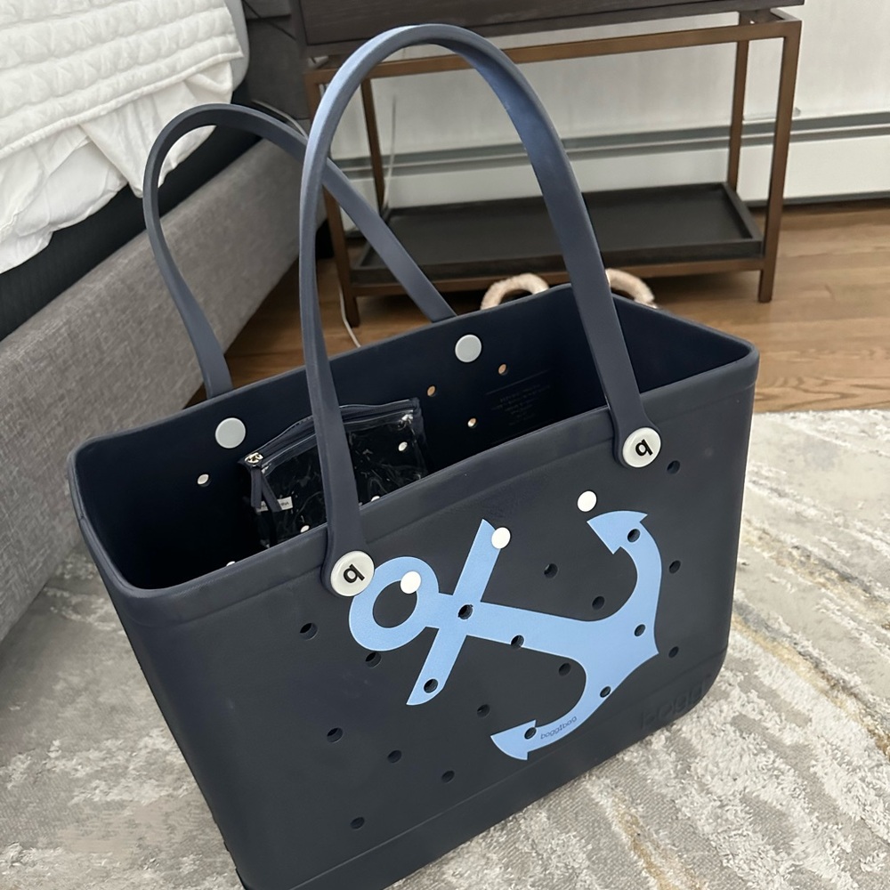 Navy blue and anchor large bogg bag